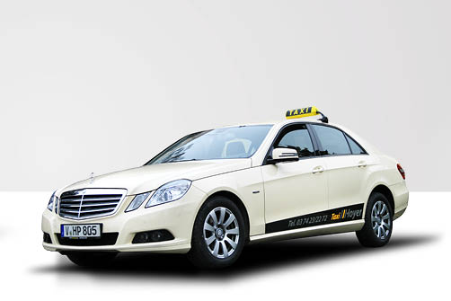 files/fuhrunternehmen-vogtland/bilder/Taxi-Hoyer-start.jpg 24 Stunden Taxi Taxiruf Hoyer